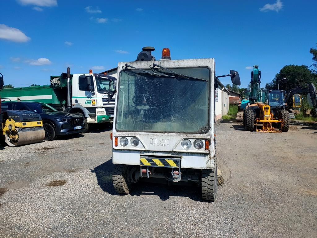 DULEVO 200-4 - Подметально-уборочная машина: фото 3 DULEVO 200-4 - Подметально-уборочная машина: фото 3