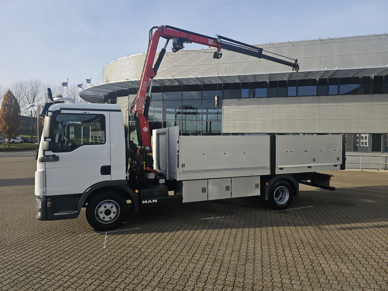 MAN TGL 10.220 - Самосвал: фото 3 MAN TGL 10.220 - Самосвал: фото 3