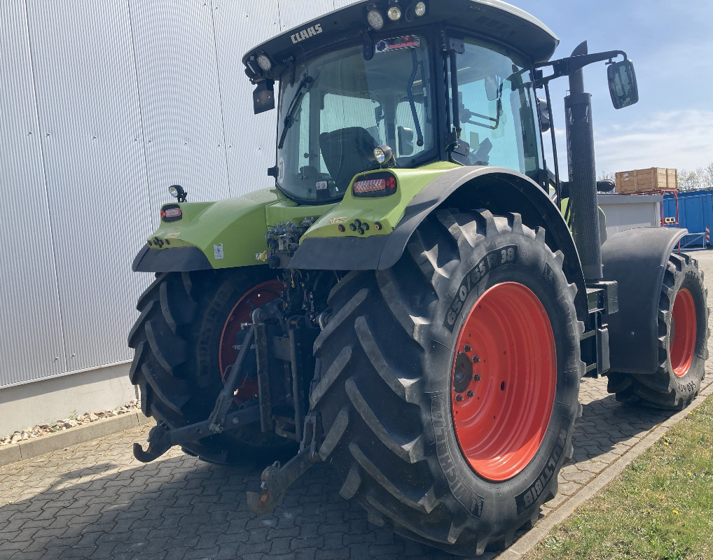 CLAAS Arion 650 CMATIC - Трактор: фото 2 CLAAS Arion 650 CMATIC - Трактор: фото 2