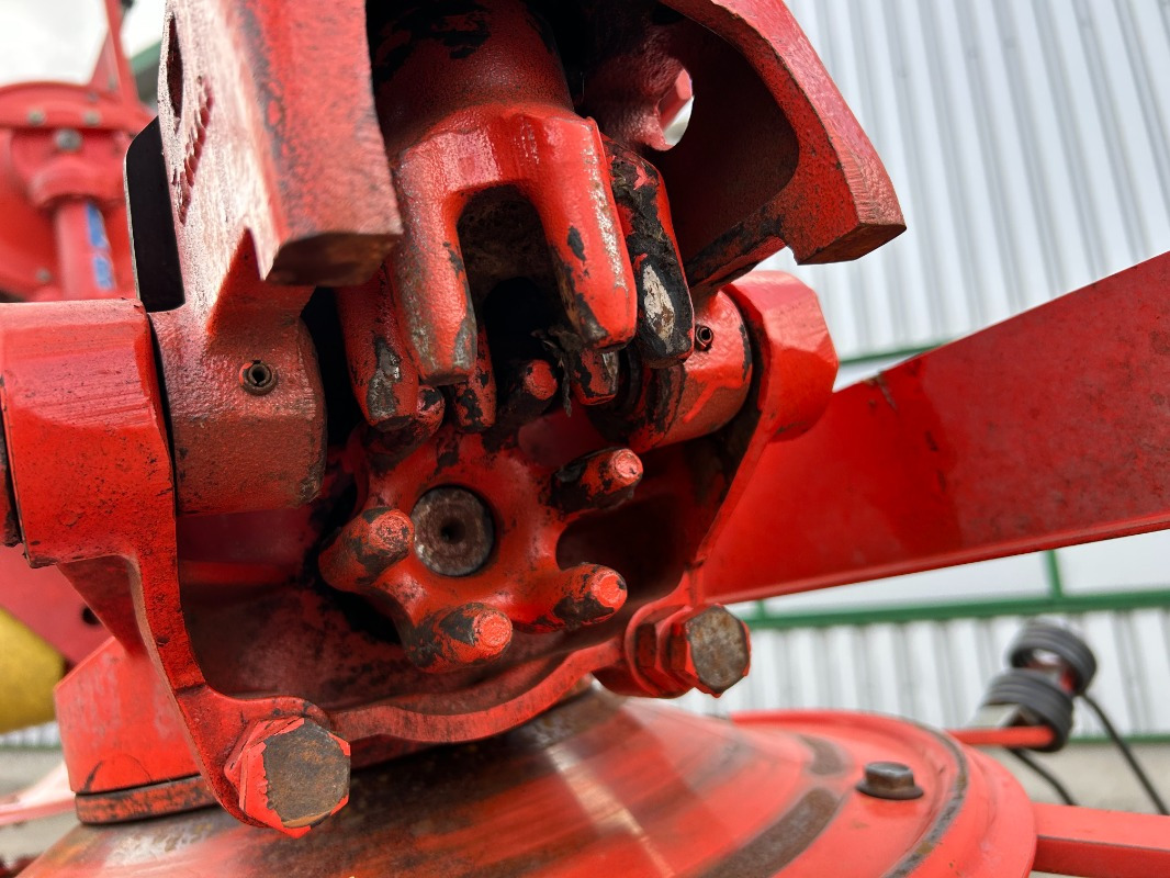 Kuhn GF 5001 MH - Сеноворошилка: фото 3 Kuhn GF 5001 MH - Сеноворошилка: фото 3