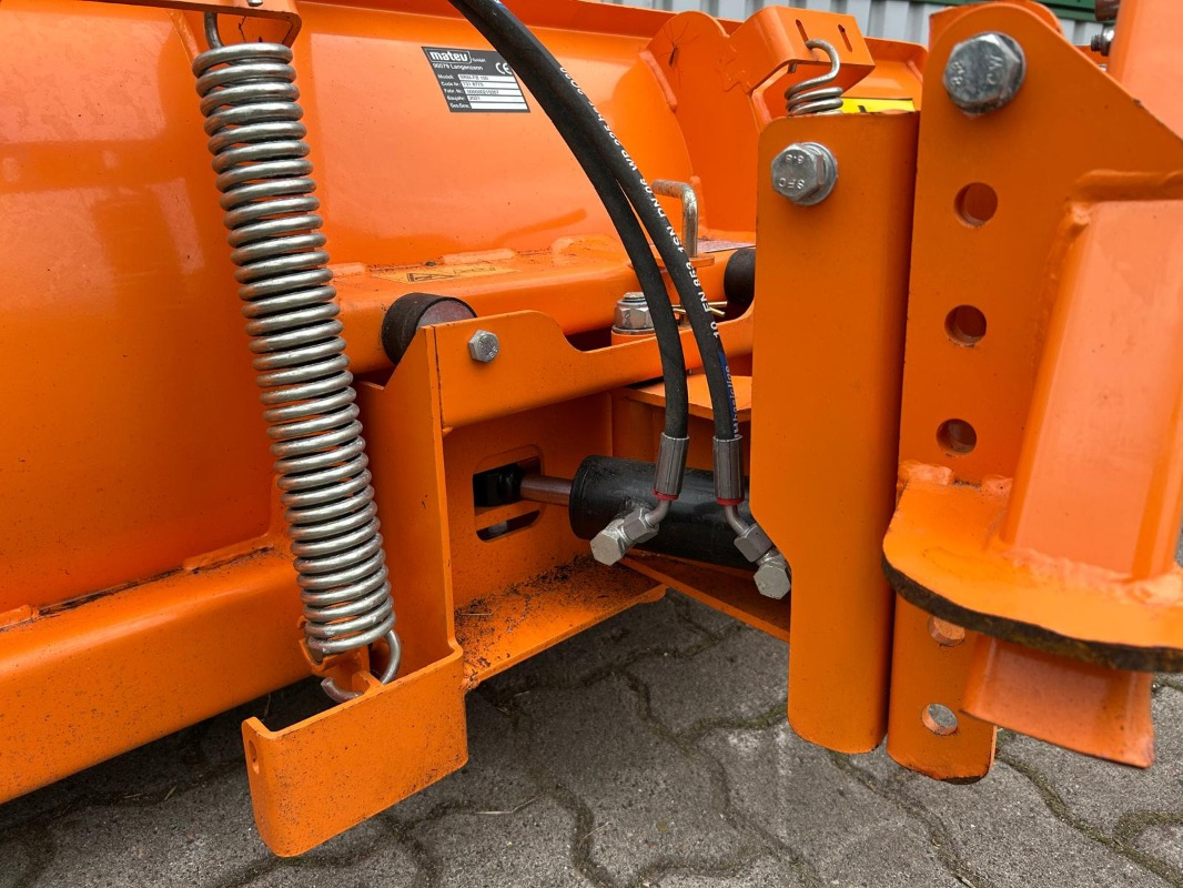 Matev SRM-FB 150 - Навесное оборудование: фото 4 Matev SRM-FB 150 - Навесное оборудование: фото 4