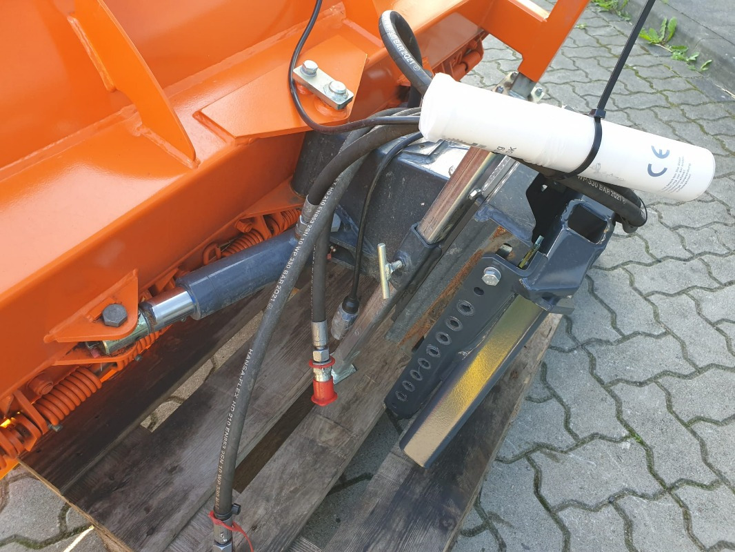 Tuchel SK-F 200 - Навесное оборудование: фото 5 Tuchel SK-F 200 - Навесное оборудование: фото 5