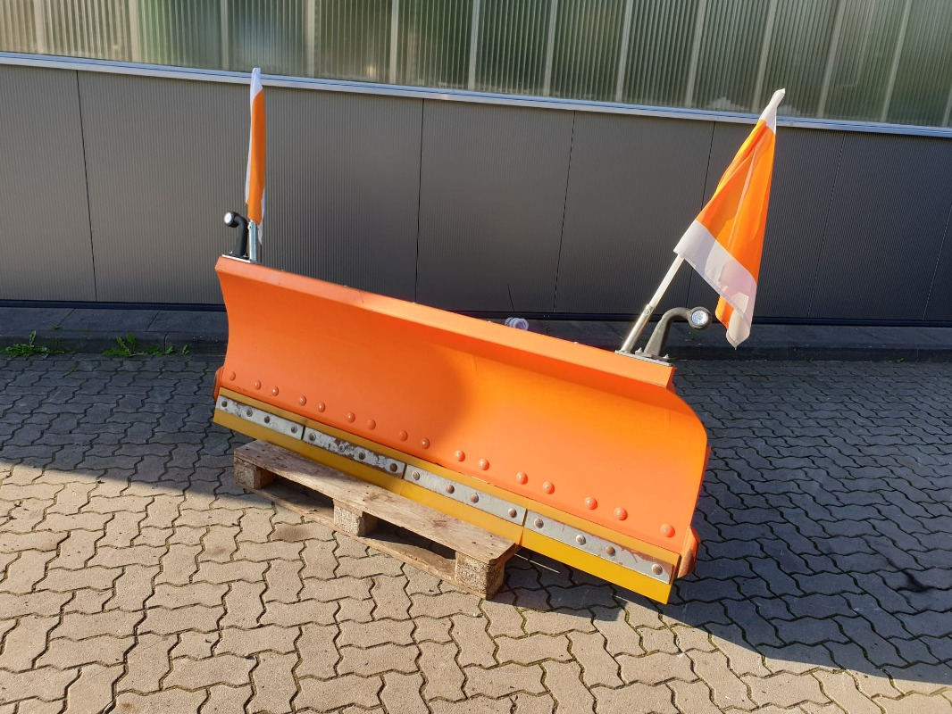 Tuchel SK-F 200 - Навесное оборудование: фото 1 Tuchel SK-F 200 - Навесное оборудование: фото 1