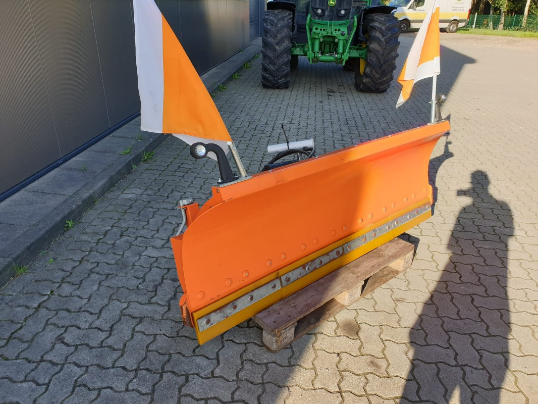 Tuchel SK-F 200 - Навесное оборудование: фото 2 Tuchel SK-F 200 - Навесное оборудование: фото 2