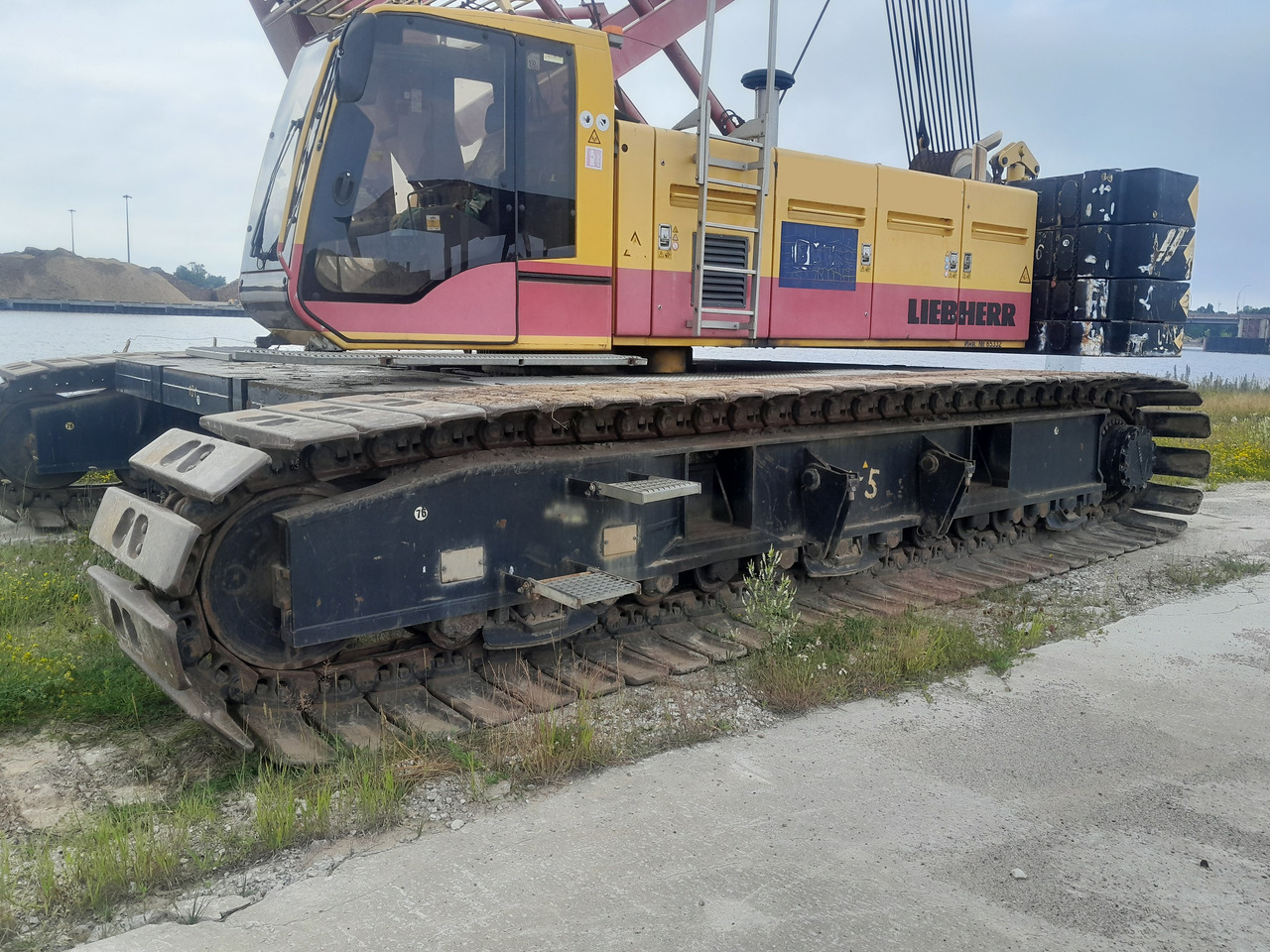 Liebherr LR1130 - Строительная техника: фото 5 Liebherr LR1130 - Строительная техника: фото 5