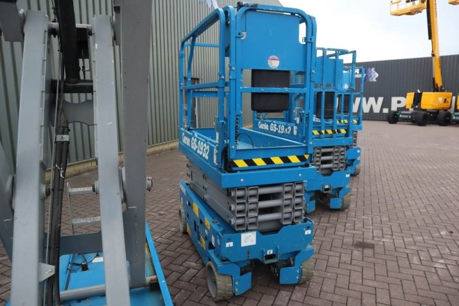 Genie GS1932 E-Drive Several In Stock, 8m Working Height - Ножничный подъемник: фото 3 Genie GS1932 E-Drive Several In Stock, 8m Working Height - Ножничный подъемник: фото 3