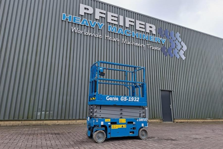 Genie GS1932 E-Drive Several In Stock, 8m Working Height - Ножничный подъемник: фото 1 Genie GS1932 E-Drive Several In Stock, 8m Working Height - Ножничный подъемник: фото 1