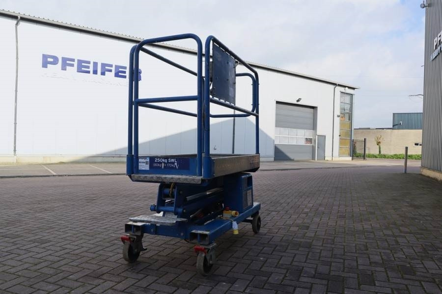 JLG Power Tower Electric, 5.10m Working Height, 250kg - Коленчатый подъемник: фото 2 JLG Power Tower Electric, 5.10m Working Height, 250kg - Коленчатый подъемник: фото 2