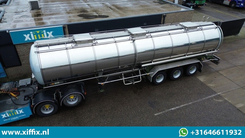 Burg 3-ass. Geisoleerde RVS tank oplegger / Food / 1 Compartiment - Полуприцеп-цистерна: фото 1 Burg 3-ass. Geisoleerde RVS tank oplegger / Food / 1 Compartiment - Полуприцеп-цистерна: фото 1