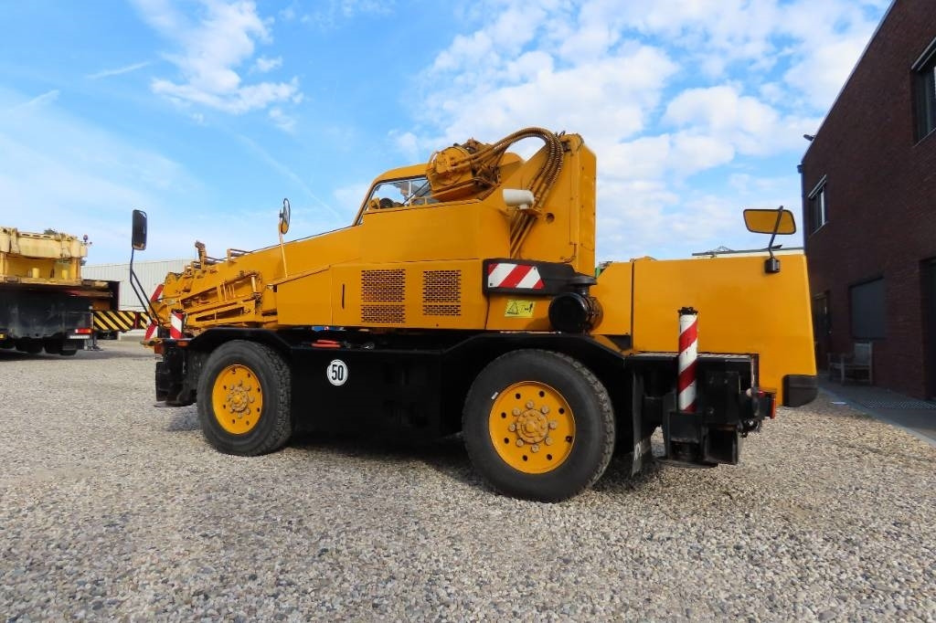 Kobelco RK 70 M2 - Мобильный кран: фото 4 Kobelco RK 70 M2 - Мобильный кран: фото 4