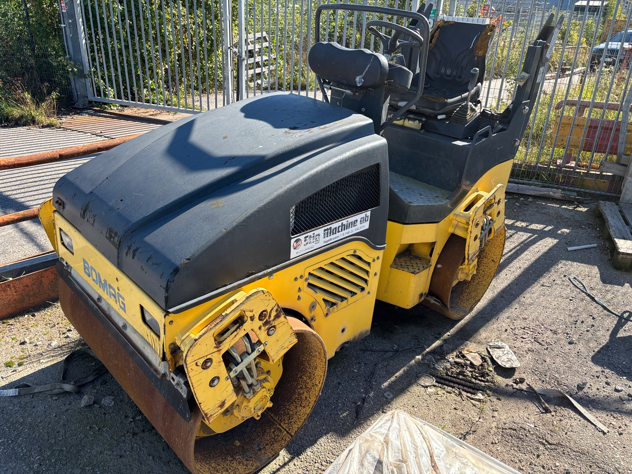 Bomag Bw 125 AD-4 - Дорожный каток: фото 1 Bomag Bw 125 AD-4 - Дорожный каток: фото 1