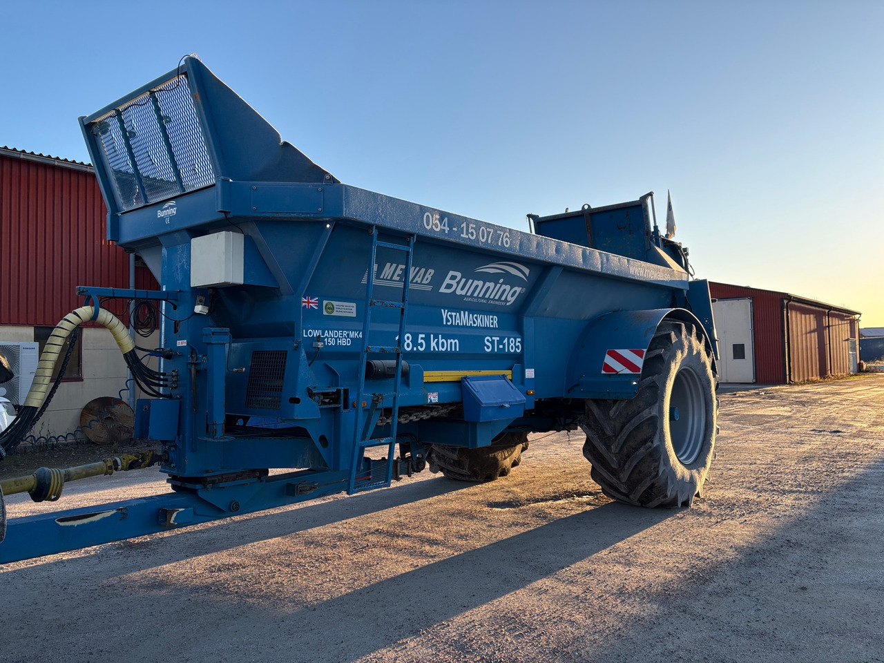 Bunning Lowlander ST185 HBD - Навозоразбрасыватель: фото 1 Bunning Lowlander ST185 HBD - Навозоразбрасыватель: фото 1