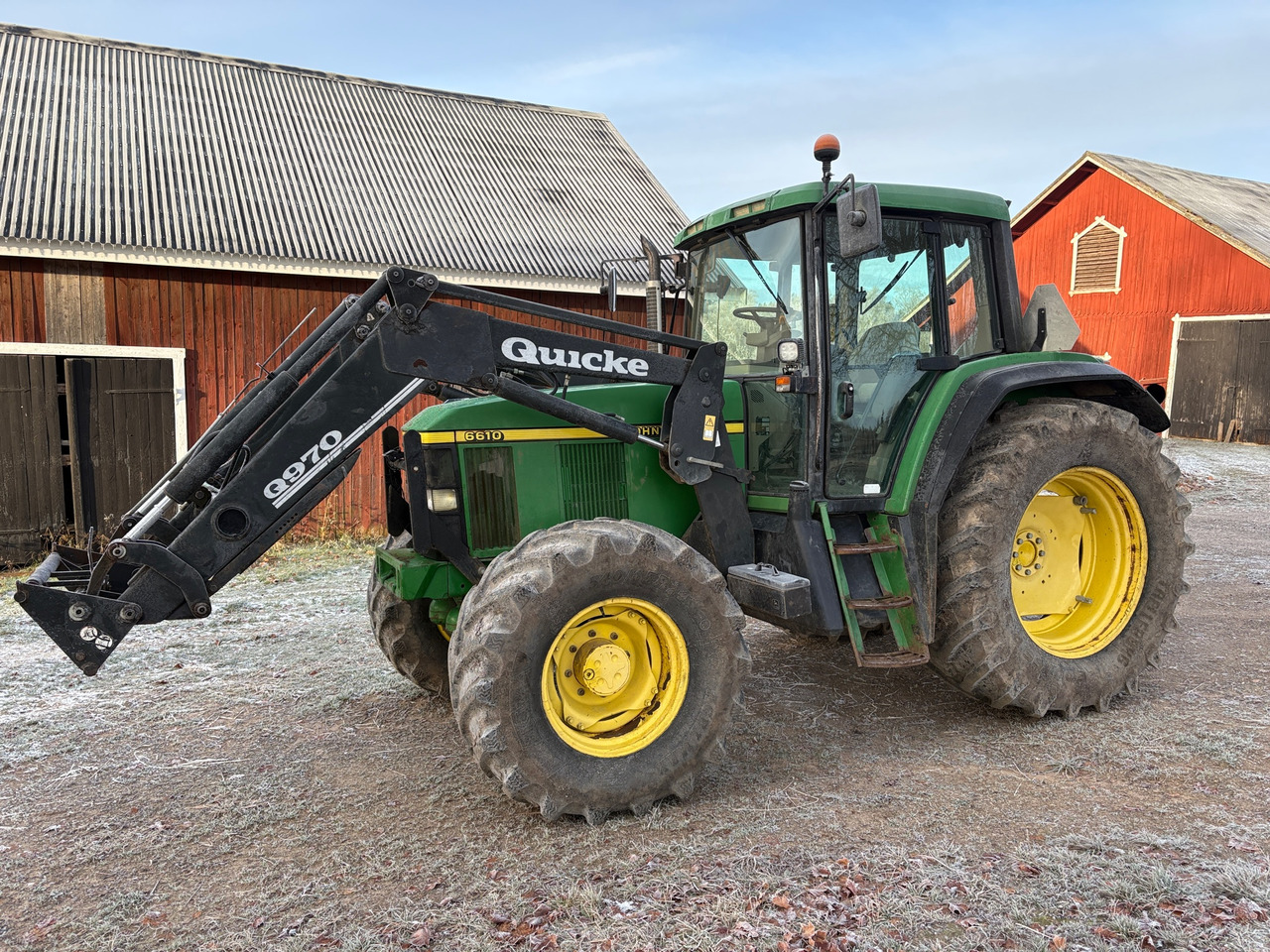 John Deere 6610 - Трактор: фото 1 John Deere 6610 - Трактор: фото 1