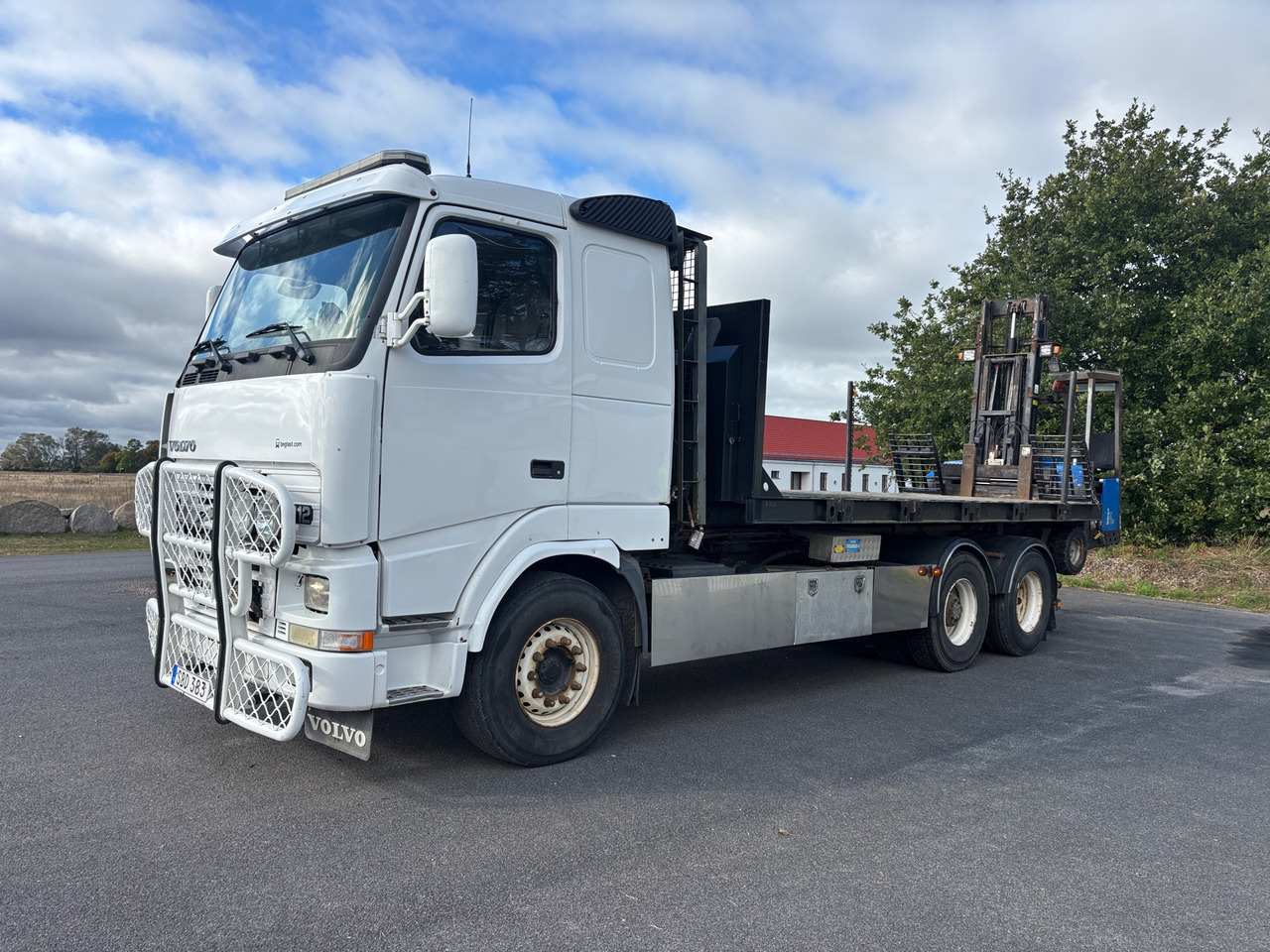 Volvo FH12 - Крюковой мультилифт: фото 1 Volvo FH12 - Крюковой мультилифт: фото 1