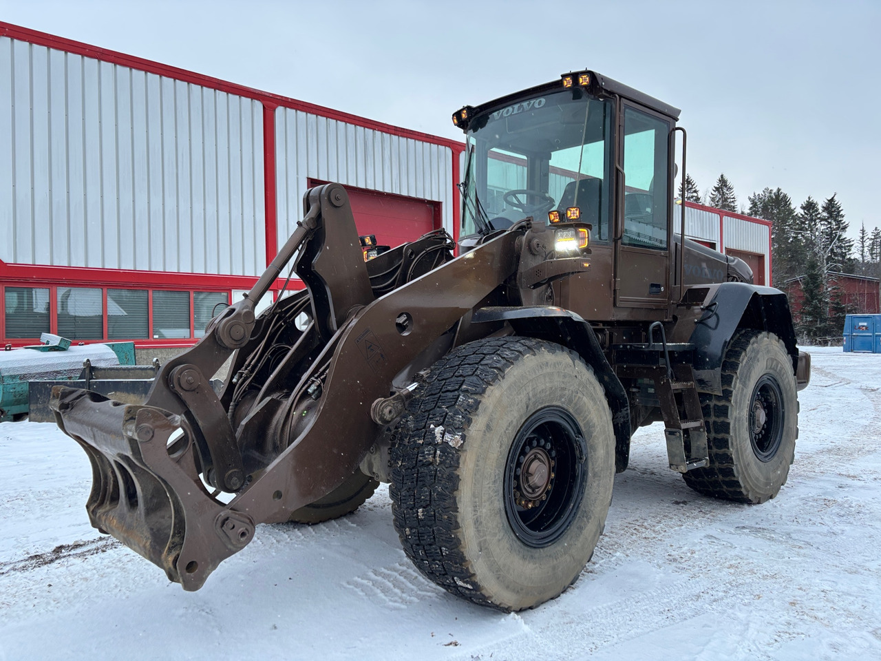 Volvo L70 E - Колёсный погрузчик: фото 1 Volvo L70 E - Колёсный погрузчик: фото 1