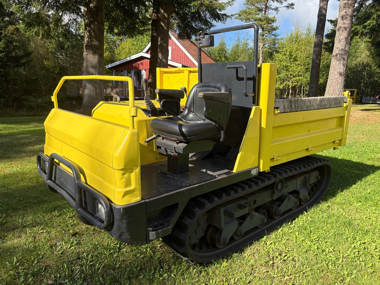 Yanmar C30R-1 - Внедорожный самосвал: фото 1 Yanmar C30R-1 - Внедорожный самосвал: фото 1