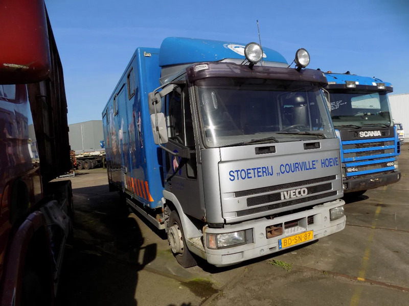 Iveco ML100E15 - Грузовик с закрытым кузовом: фото 2 Iveco ML100E15 - Грузовик с закрытым кузовом: фото 2