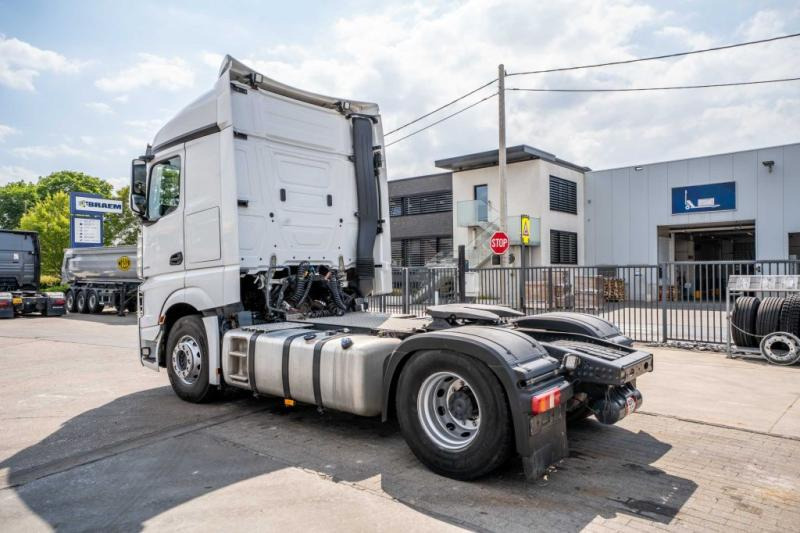 Mercedes ACTROS 1845 LS - Тягач: фото 5 Mercedes ACTROS 1845 LS - Тягач: фото 5