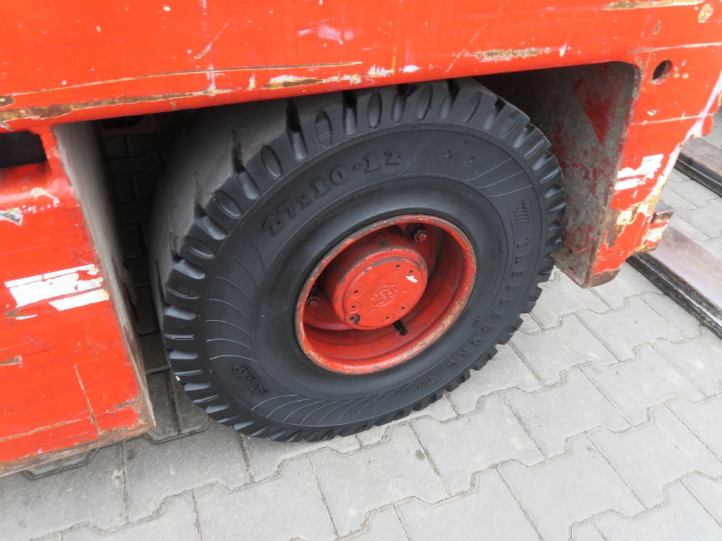 B-P Battioni e Pagani HT5EL - TRIPLEX - Боковой погрузчик: фото 2 B-P Battioni e Pagani HT5EL - TRIPLEX - Боковой погрузчик: фото 2