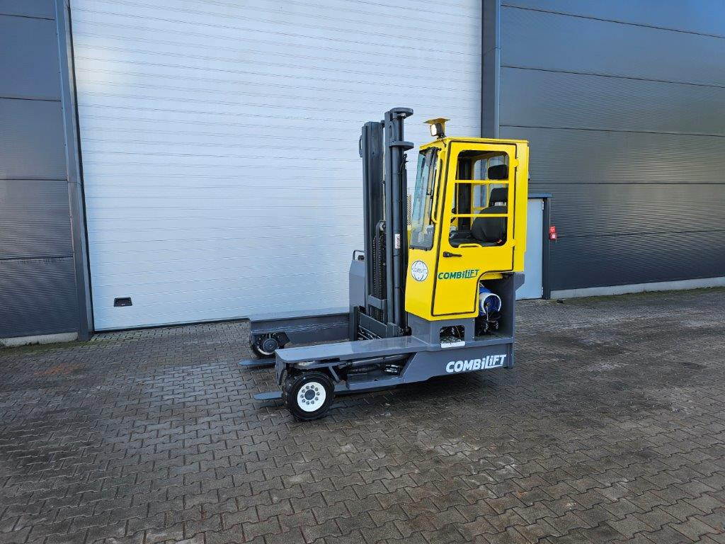 Combilift C4000 - Четырехсторонний погрузчик: фото 4 Combilift C4000 - Четырехсторонний погрузчик: фото 4