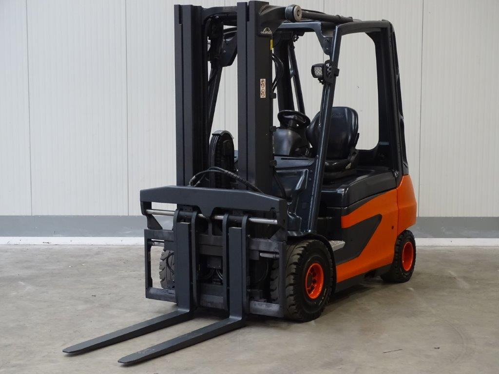 Linde E30-01 - TRIPLEX - Электропогрузчик: фото 1 Linde E30-01 - TRIPLEX - Электропогрузчик: фото 1