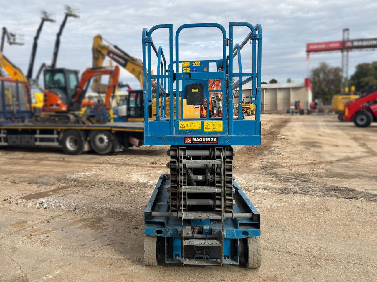 GENIE GS4047 - Ножничный подъемник: фото 3 GENIE GS4047 - Ножничный подъемник: фото 3