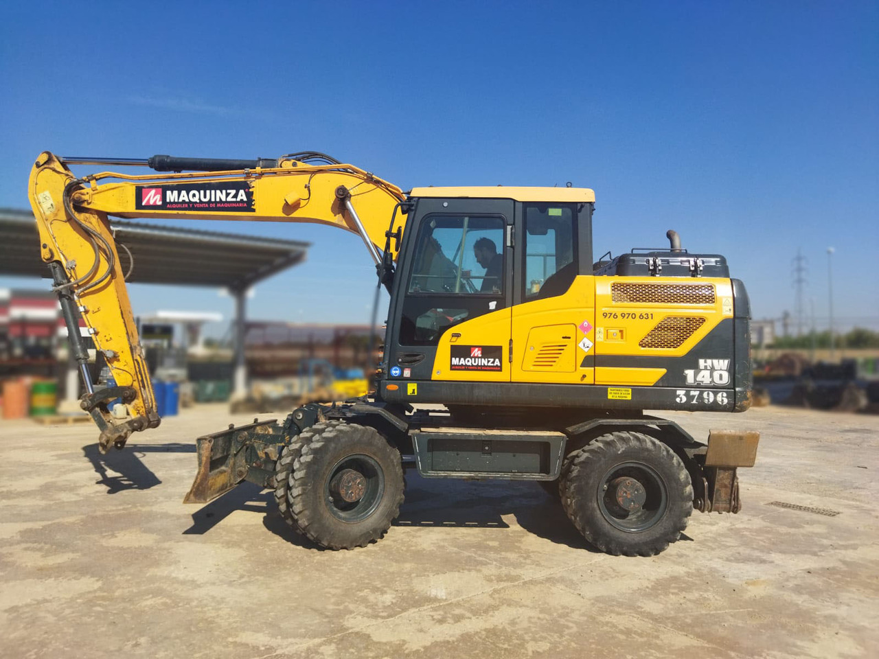 HYUNDAI HW140 - Колёсный экскаватор: фото 1 HYUNDAI HW140 - Колёсный экскаватор: фото 1