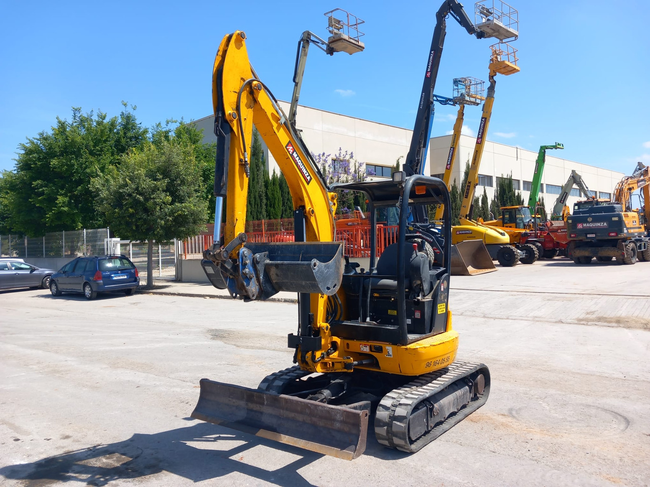 JCB 8030ZTS - Мини-экскаватор: фото 1 JCB 8030ZTS - Мини-экскаватор: фото 1