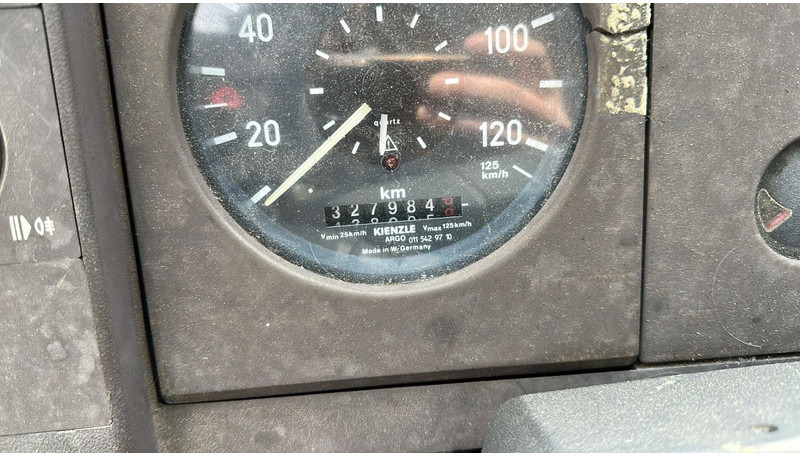Городской автобус Mercedes-Benz Vario 614 (BELGIAN BUS / MANUAL PUMP / POMPE MANUELLE / BOITE MANUELLE / LAMES): фото 13