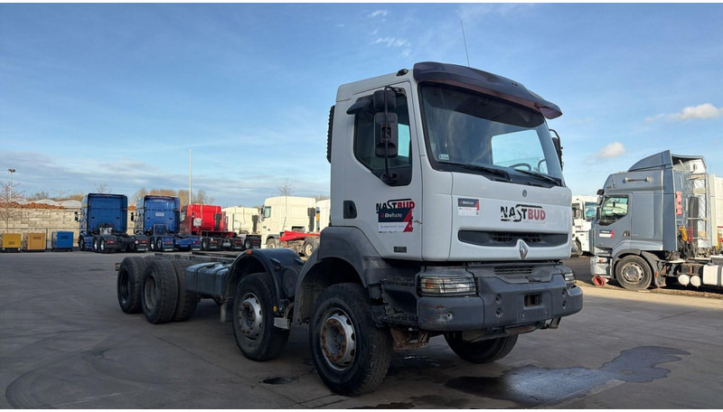 Renault KERAX 370 DCI (BOITE MANUELLE / LAMES / GRAND PONT / STEEL SUSP. / BIG AXLE) - Грузовик-шасси: фото 2 Renault KERAX 370 DCI (BOITE MANUELLE / LAMES / GRAND PONT / STEEL SUSP. / BIG AXLE) - Грузовик-шасси: фото 2