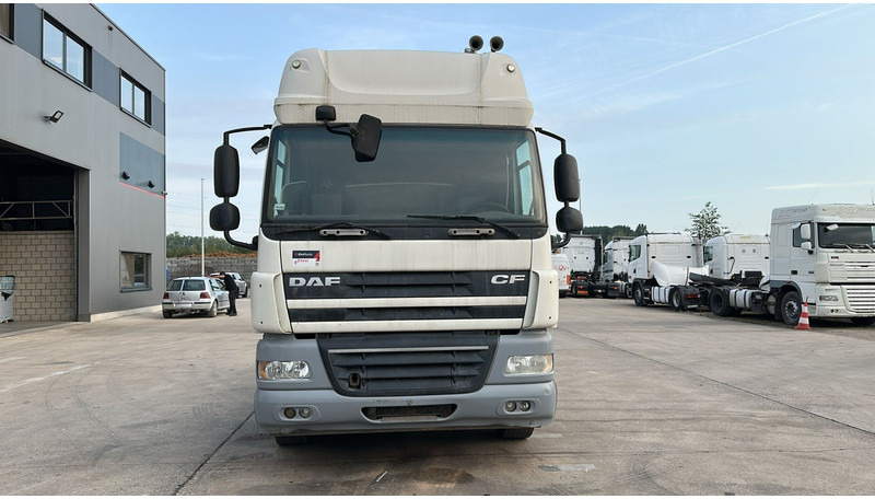 DAF 85 CF 410 (BOITE MANUELLE / MANUAL GEARBOX / GOOD CONDITION / BONNE ETAT) - Тягач: фото 2 DAF 85 CF 410 (BOITE MANUELLE / MANUAL GEARBOX / GOOD CONDITION / BONNE ETAT) - Тягач: фото 2