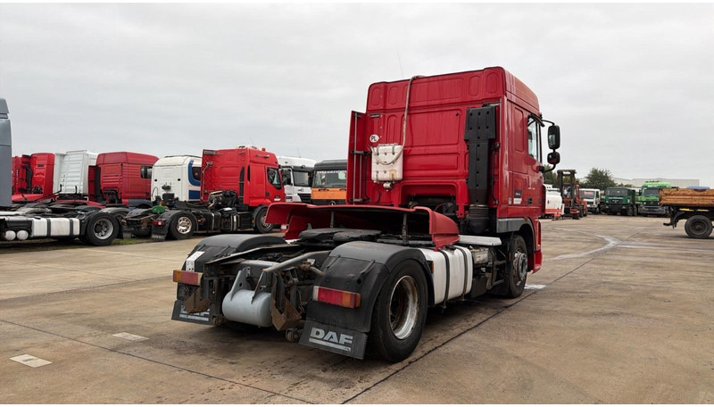 DAF XF 105.460 (BOITE MANUELLE / MANUAL GEARBOX) - Тягач: фото 4 DAF XF 105.460 (BOITE MANUELLE / MANUAL GEARBOX) - Тягач: фото 4