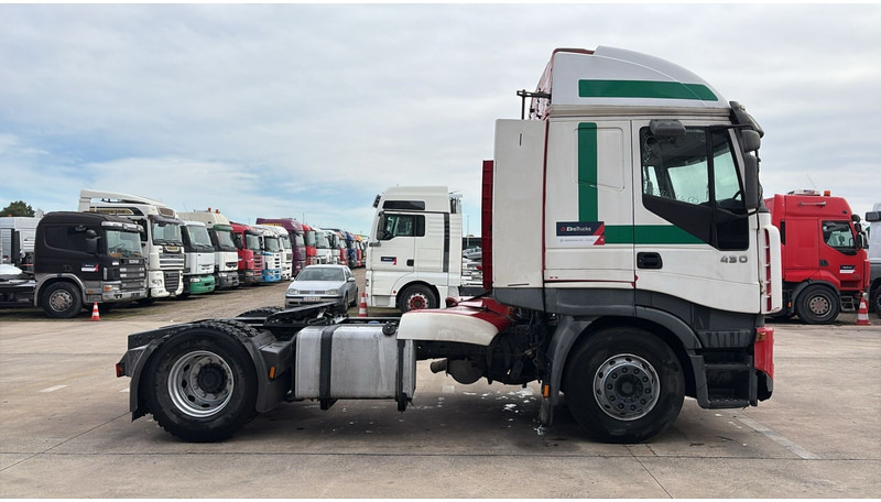 Iveco Stralis 430 (BOITE MANUELLE / MANUAL GEARBOX) - Тягач: фото 4 Iveco Stralis 430 (BOITE MANUELLE / MANUAL GEARBOX) - Тягач: фото 4