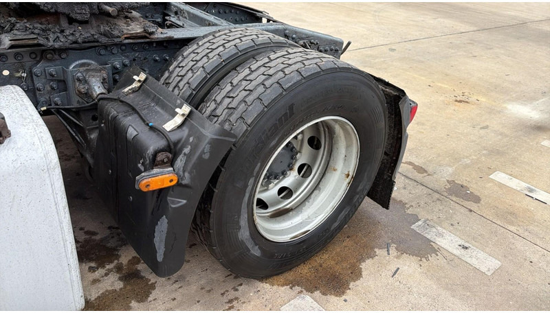 Тягач Renault Premium 450 DXI (BOITE MANUELLE / MANUAL GEARBOX): фото 9 Тягач Renault Premium 450 DXI (BOITE MANUELLE / MANUAL GEARBOX): фото 9