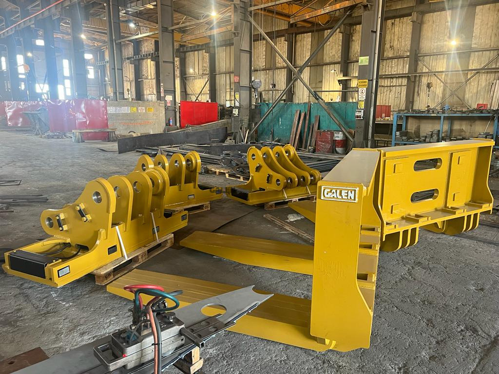 CATERPILLAR 988 Marble Attachments - Вилы для Колёсных погрузчиков: фото 2 CATERPILLAR 988 Marble Attachments - Вилы для Колёсных погрузчиков: фото 2