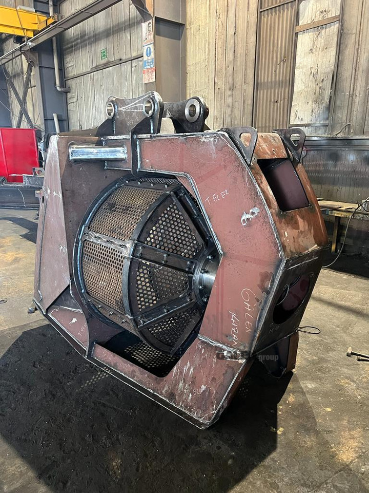GALEN Rotary Screening Bucket - Сортировочный ковш для Гусеничных экскаваторов: фото 2 GALEN Rotary Screening Bucket - Сортировочный ковш для Гусеничных экскаваторов: фото 2