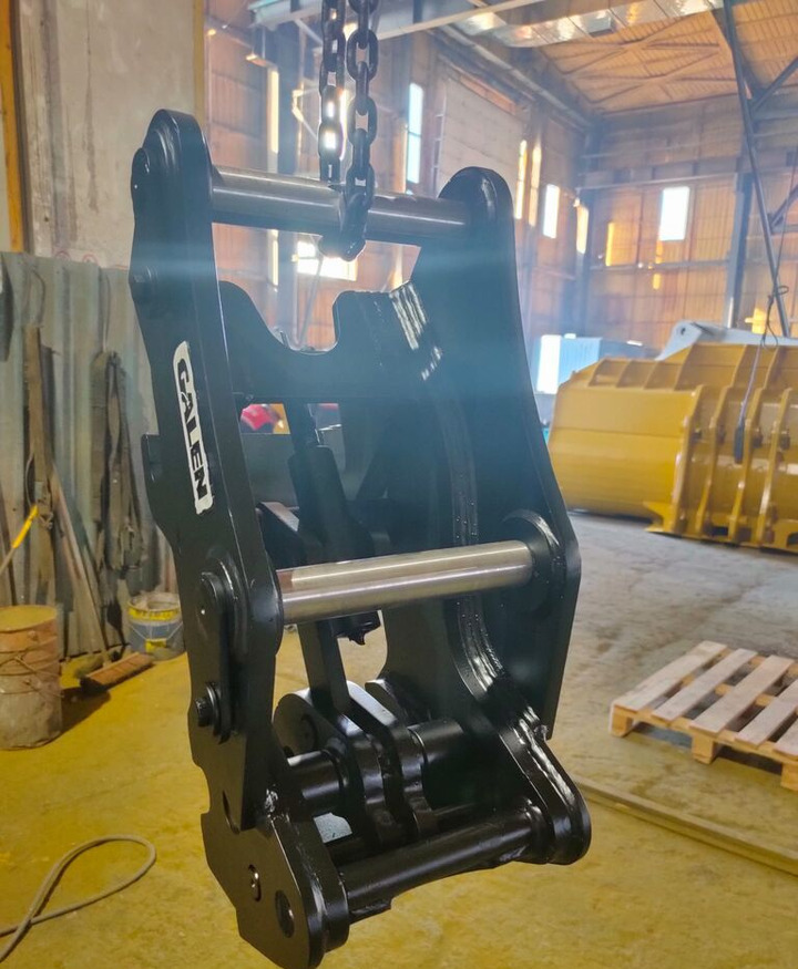 GALEN Volvo BL71 - Сцепное устройство для Экскаваторов-погрузчиков: фото 3 GALEN Volvo BL71 - Сцепное устройство для Экскаваторов-погрузчиков: фото 3