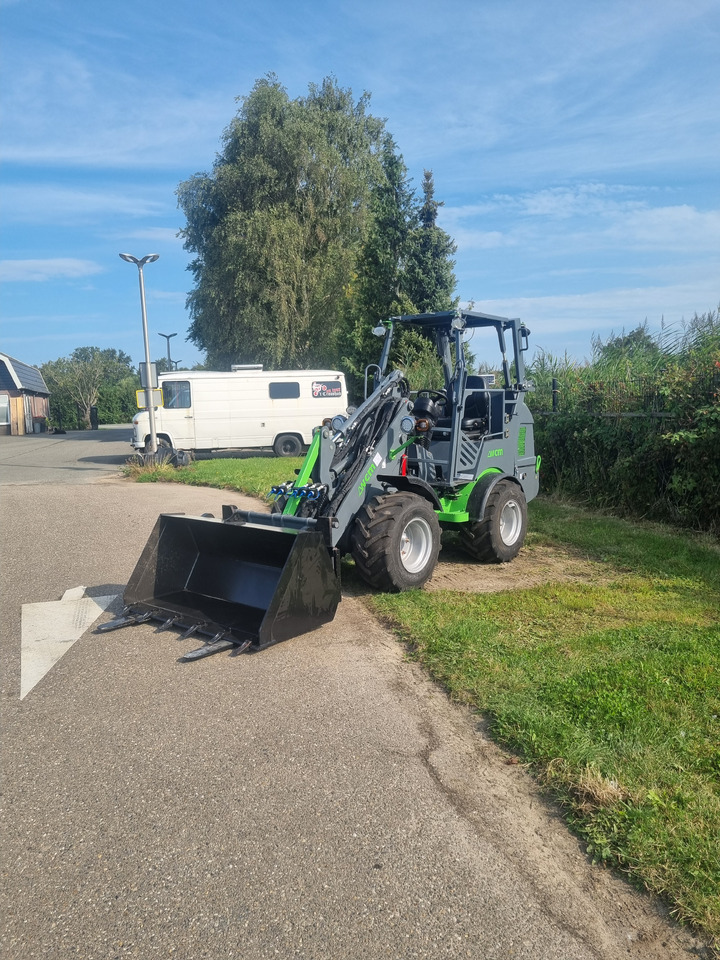 WCM L2312 - Колёсный погрузчик: фото 3 WCM L2312 - Колёсный погрузчик: фото 3