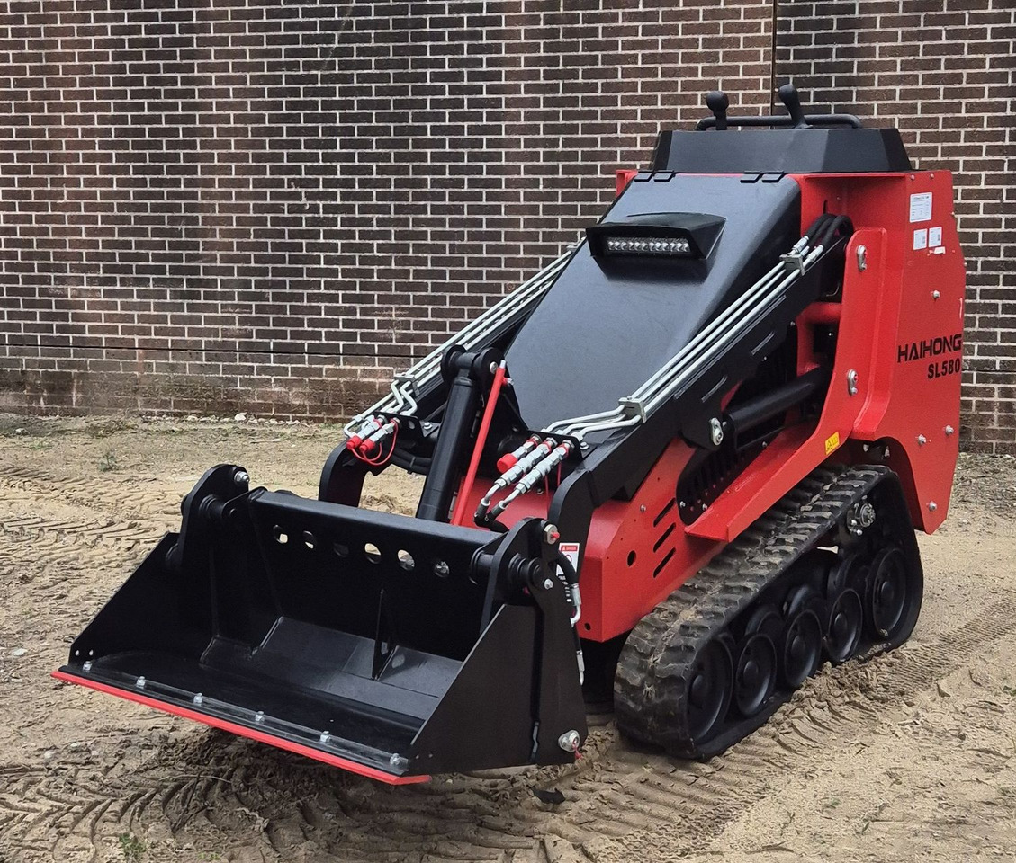 WCM-SL380 - Гусеничный мини-погрузчик: фото 2 WCM-SL380 - Гусеничный мини-погрузчик: фото 2