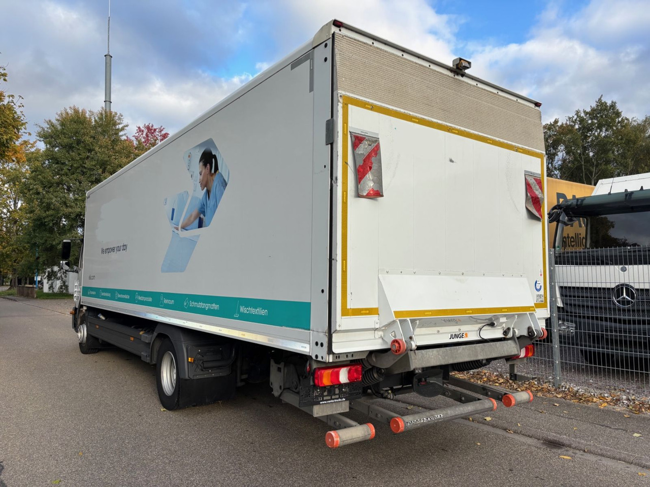 Mercedes-Benz Atego III 1227L, Euro-6, 2xAHK, Klima, Abbiegeas - Грузовик с закрытым кузовом: фото 5 Mercedes-Benz Atego III 1227L, Euro-6, 2xAHK, Klima, Abbiegeas - Грузовик с закрытым кузовом: фото 5