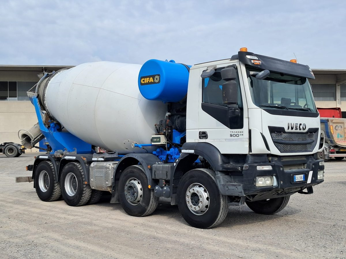 IVECO TRAKKER 500 CIFA RY1300 - Автобетоносмеситель: фото 5 IVECO TRAKKER 500 CIFA RY1300 - Автобетоносмеситель: фото 5