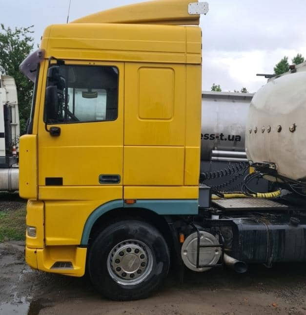 DAF XF 95 Tractor unit - Тягач: фото 2 DAF XF 95 Tractor unit - Тягач: фото 2