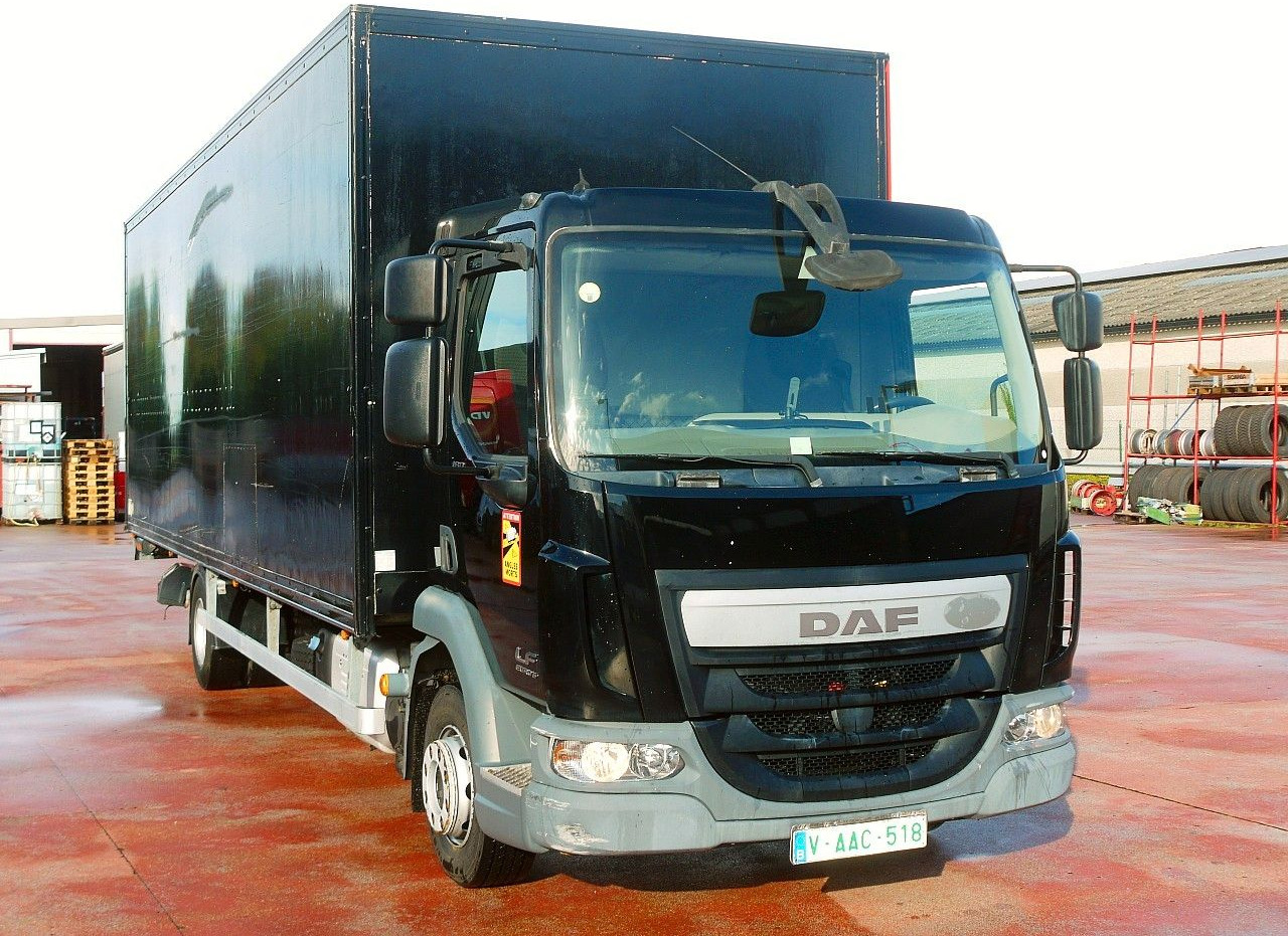DAF LF 180 12 MEUBEL KOFFER LBW LUFT FEDERUNG AIRCO - Грузовик с закрытым кузовом: фото 1 DAF LF 180 12 MEUBEL KOFFER LBW LUFT FEDERUNG AIRCO - Грузовик с закрытым кузовом: фото 1