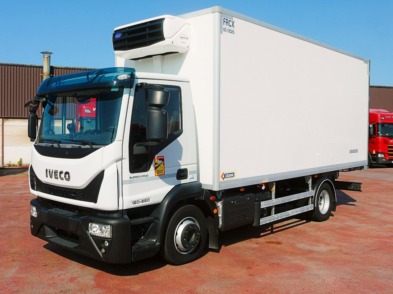 Iveco 120E28 KUHLKOFFER FLEISH BAHNEN CARRIER XARIOS - Рефрижератор: фото 4 Iveco 120E28 KUHLKOFFER FLEISH BAHNEN CARRIER XARIOS - Рефрижератор: фото 4