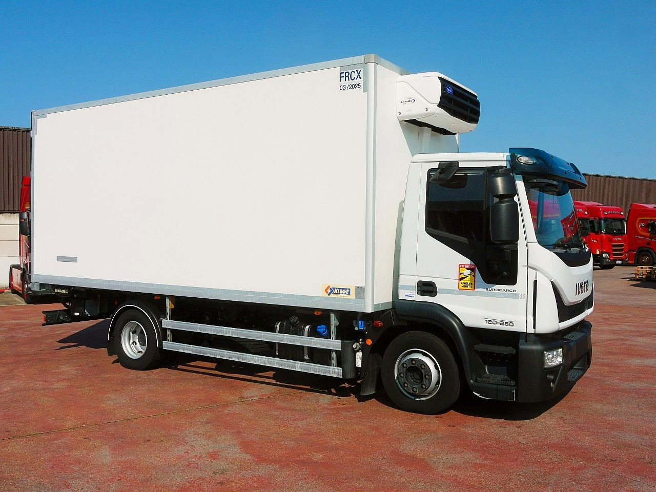 Iveco 120E28 KUHLKOFFER FLEISH BAHNEN CARRIER XARIOS - Рефрижератор: фото 3 Iveco 120E28 KUHLKOFFER FLEISH BAHNEN CARRIER XARIOS - Рефрижератор: фото 3