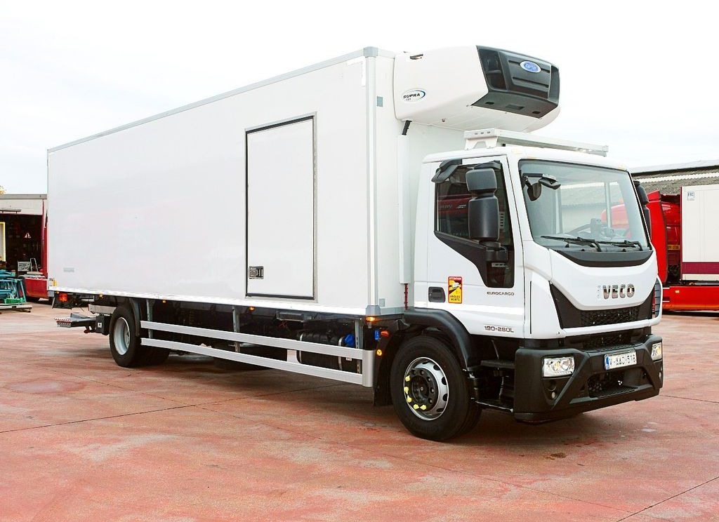 Iveco 190E28 EUROCARGO KUHLKOFFER CARRIER SUPRA 1150MT - Рефрижератор: фото 2 Iveco 190E28 EUROCARGO KUHLKOFFER CARRIER SUPRA 1150MT - Рефрижератор: фото 2