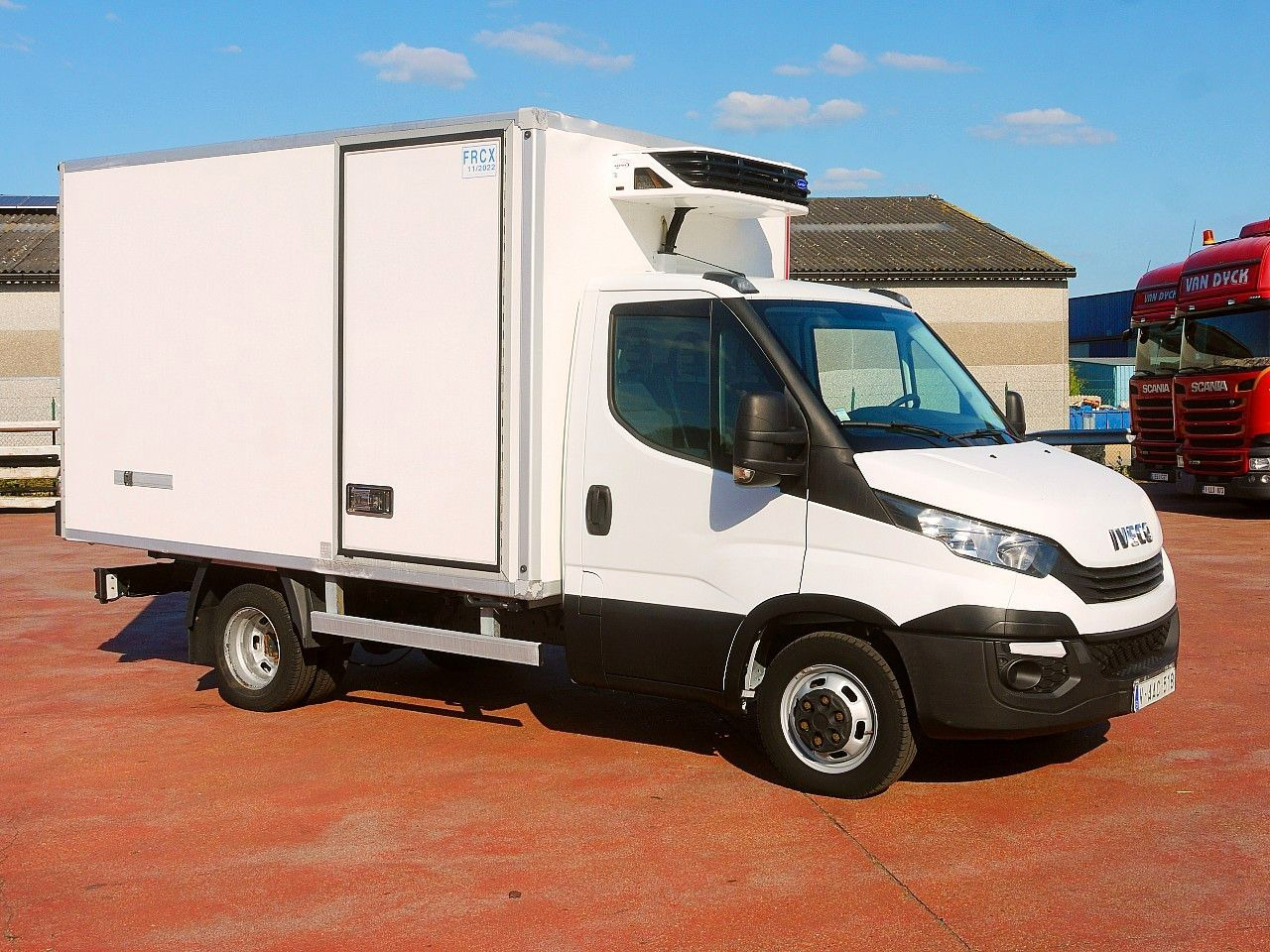 Iveco 35C14 DAILY KUHLKOFER CARRIER XARIOS 350 -20 A/C - Фургон-рефрижератор: фото 2 Iveco 35C14 DAILY KUHLKOFER CARRIER XARIOS 350 -20 A/C - Фургон-рефрижератор: фото 2