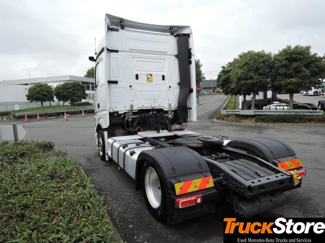 Mercedes-Benz Actros 1845 LS nRL - Тягач: фото 5 Mercedes-Benz Actros 1845 LS nRL - Тягач: фото 5