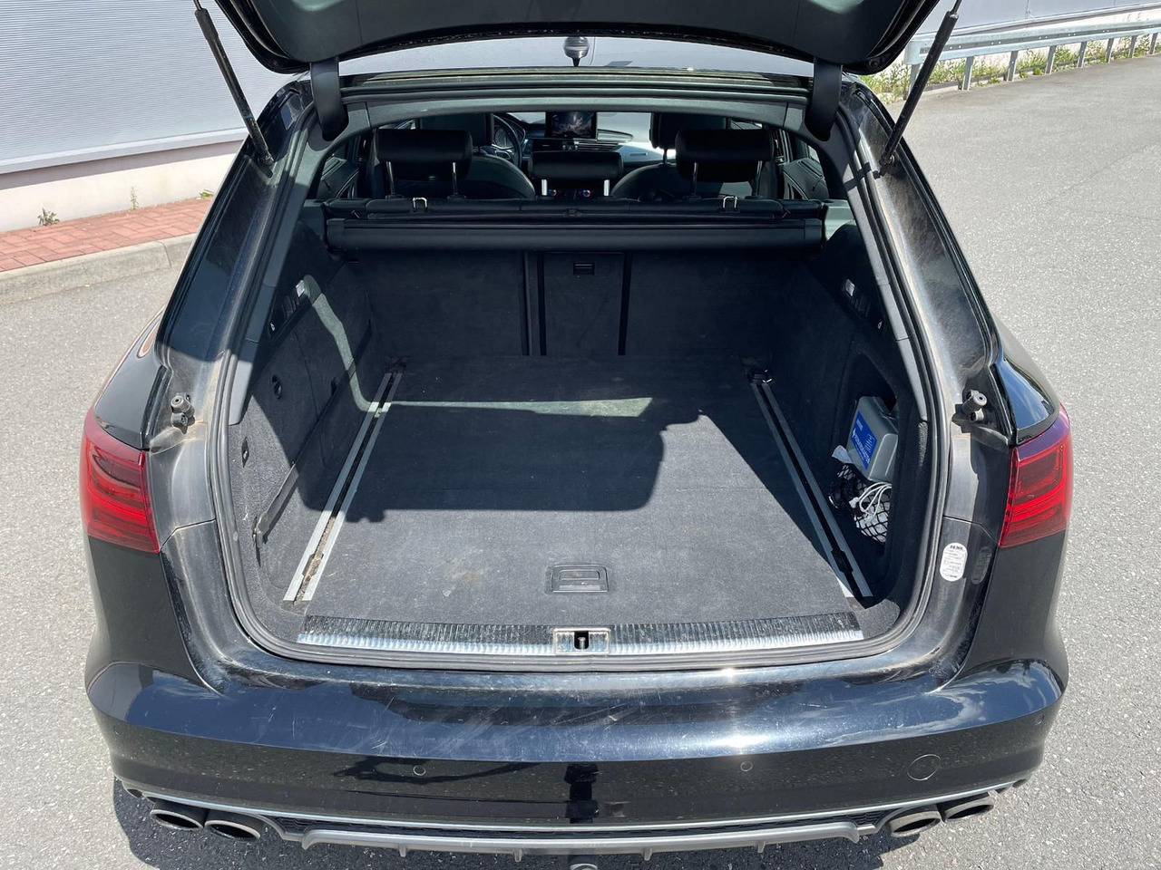 Универсал Audi S6 4.0 V8 quattro LEDER LED SITZHZ TEMP NAVI: фото 10 Универсал Audi S6 4.0 V8 quattro LEDER LED SITZHZ TEMP NAVI: фото 10