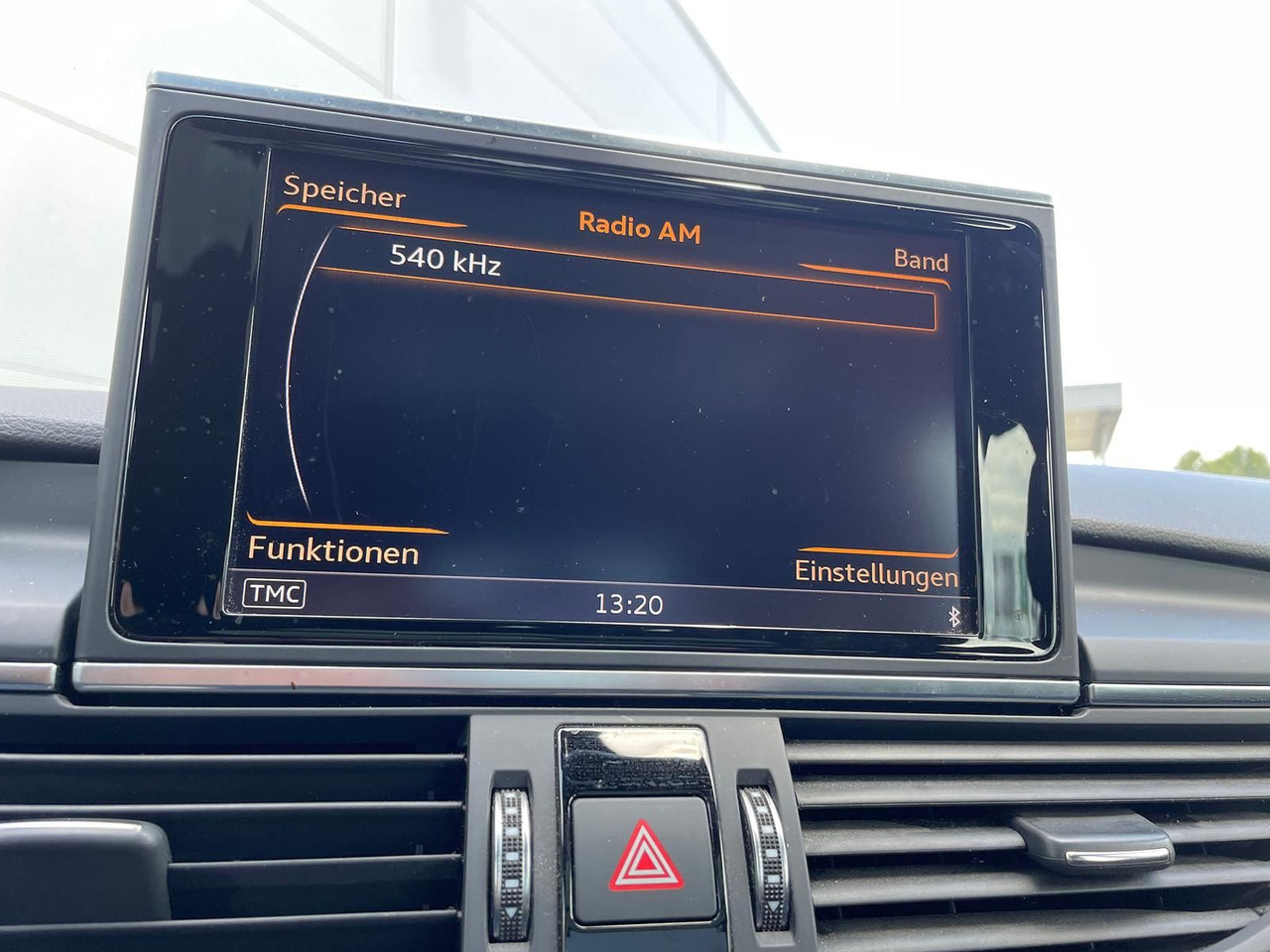 Универсал Audi S6 4.0 V8 quattro LEDER LED SITZHZ TEMP NAVI: фото 17 Универсал Audi S6 4.0 V8 quattro LEDER LED SITZHZ TEMP NAVI: фото 17